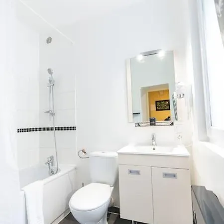 Hebergement Fonctionnel Pour 4 A Apartment